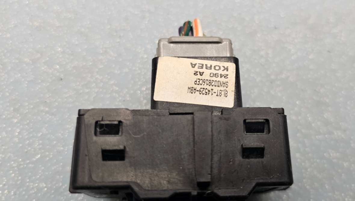 🔥06-19 Ford Explorer Crown Victoria  E-250 Window control Switch OEM black