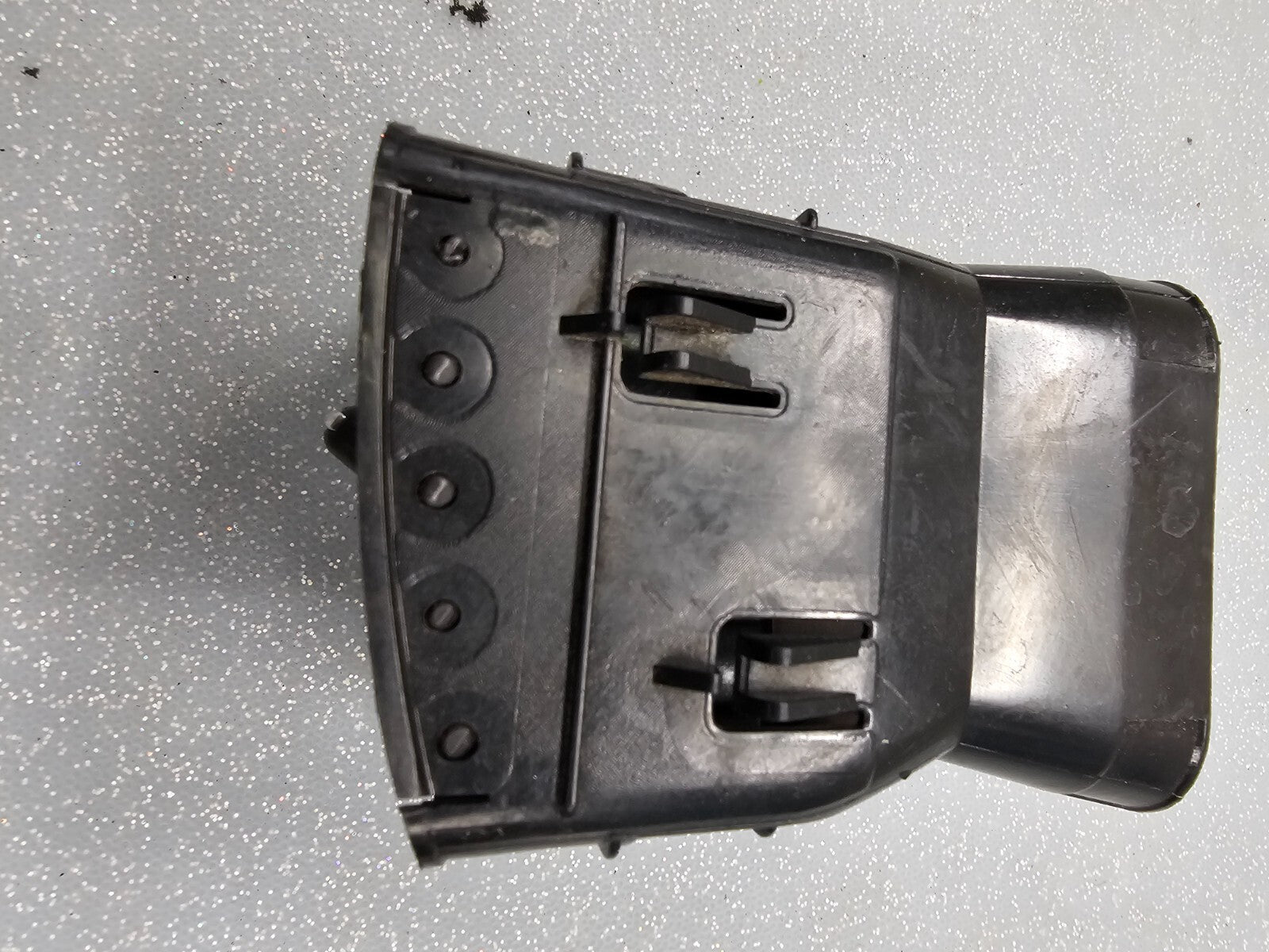 🔥2004-2012 Chevy Colorado GMC Canyon Dash Outer Air Vent LH Driver Side BLACK
