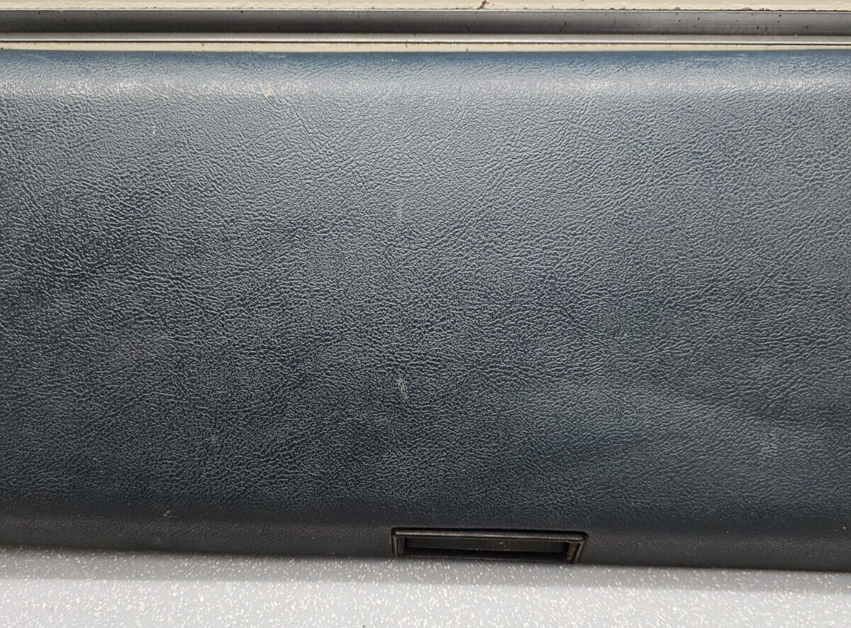 🔥88-94 Chevy GMC C/K BLAZER Dash Glove Box Storage Compartment Assembly Blue G1