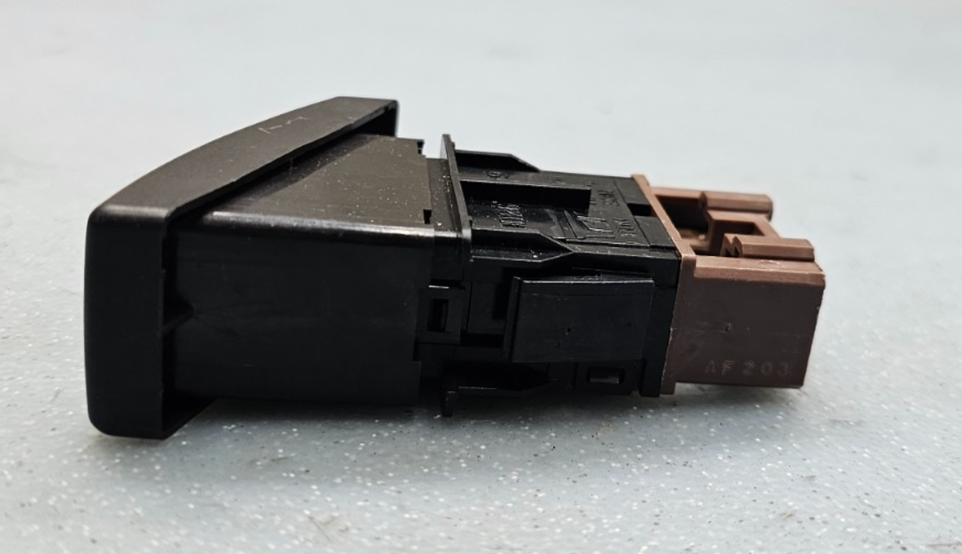 🔥01-05 Civic Center Dash Hazard Switch Warning Light Emergency Flasher Assembly
