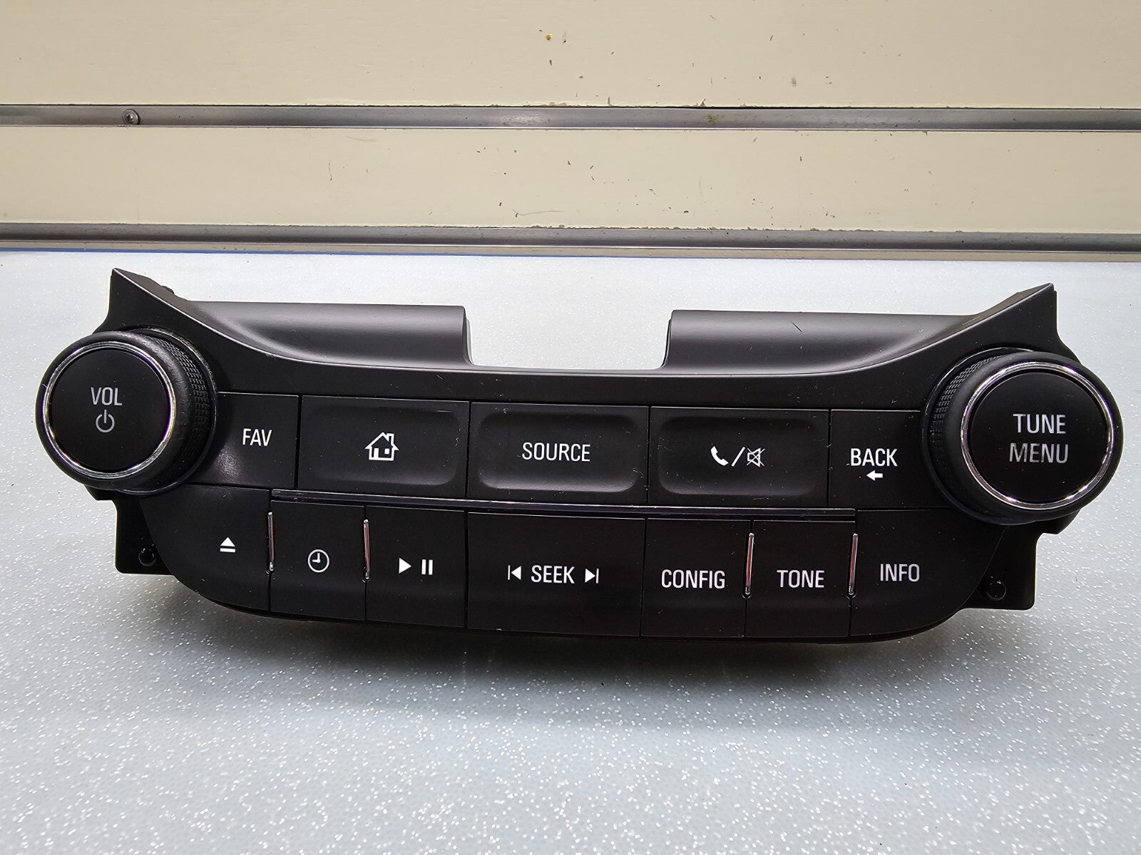 🔥13-15 Chevy Malibu Dash Front Center AM FM Radio Stereo Control Trim Panel OEM