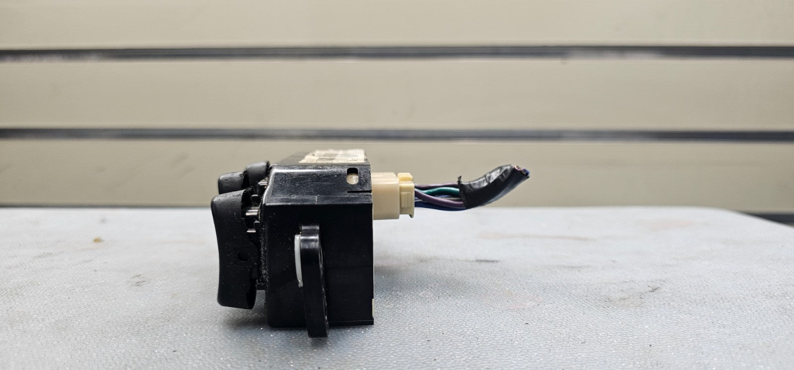 🔥05-06 Equinox Left Driver Master Power Window Door Switch Black Assembly OEM