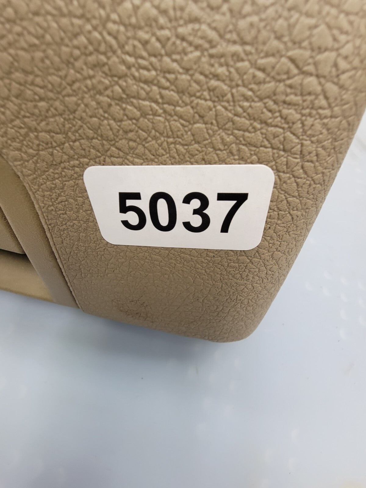 🔥07-14 FORD EXPEDITION CENTER CONSOLE COLUMN SHIFT ARM REST LID  TAN