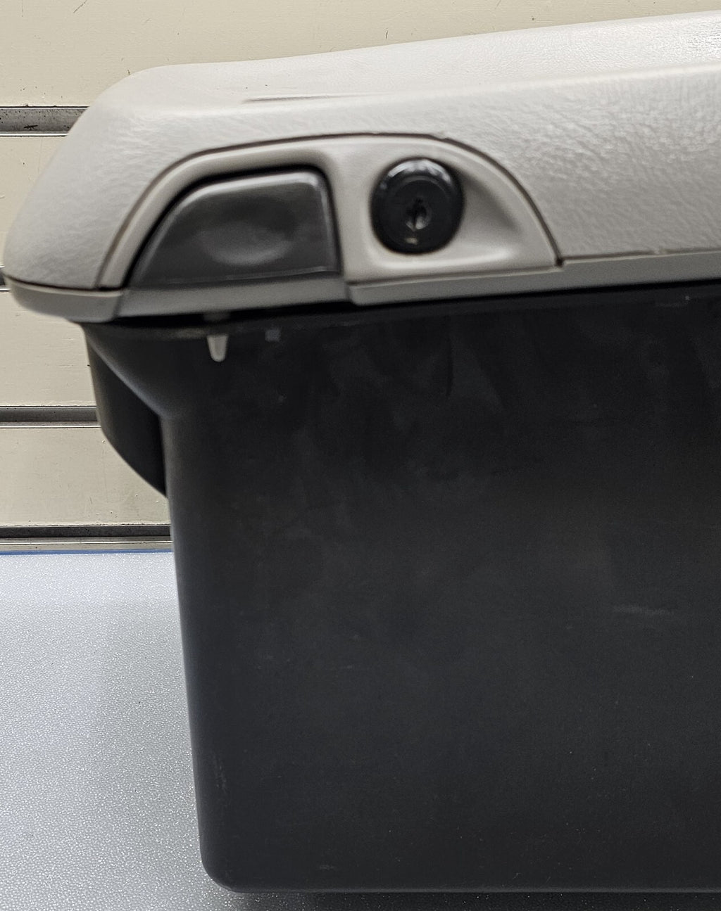 🔥99-02 Chevy Silverado Sierra Center Console Armrest Lid Storage Cover Lt GRAY