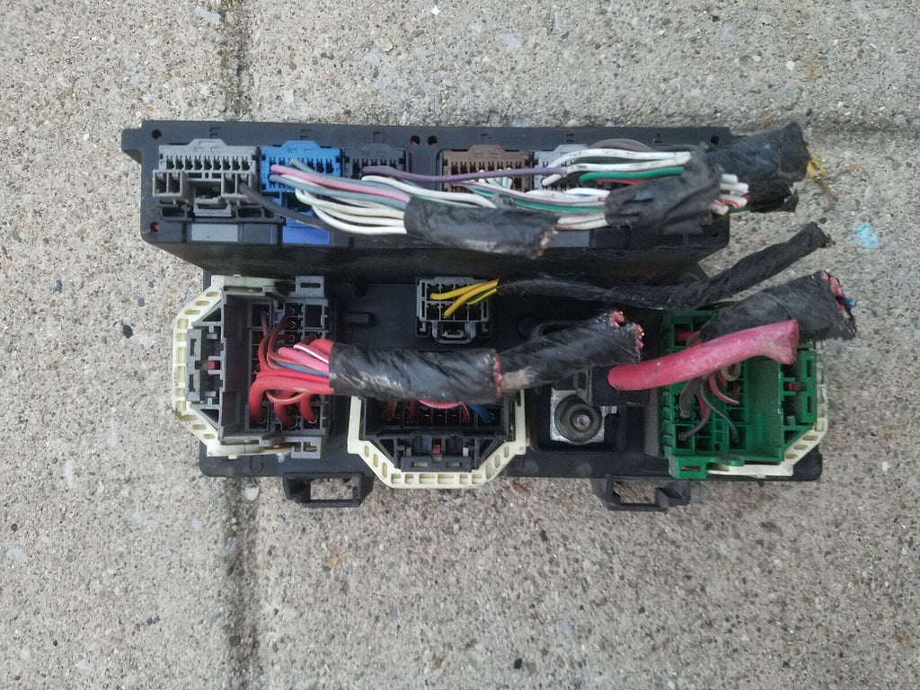 🔥2007 Chrysler Sebring Fuse Box Power Relay Module TIMP