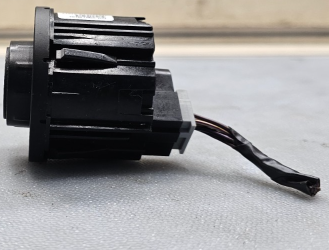 🔥10-12 Taurus Headlight Driving Light Auto Switch Black OEM