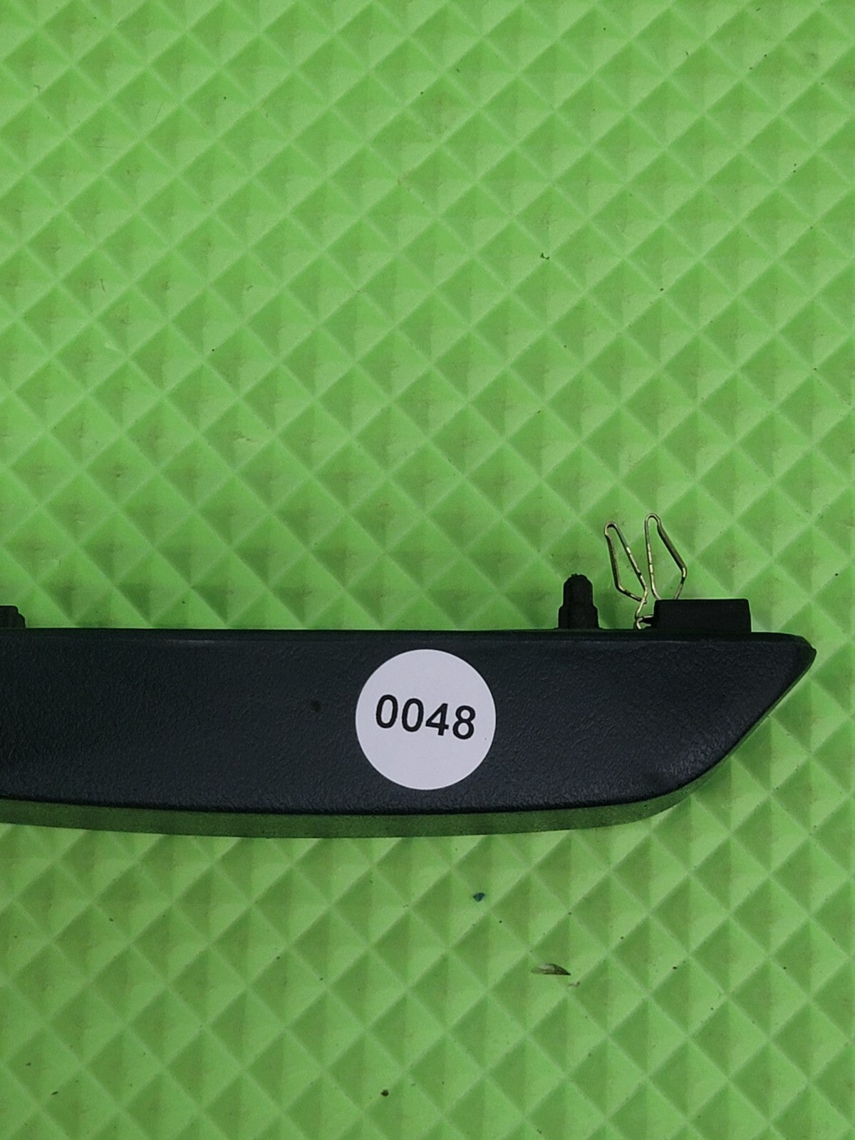 1988-1994 GMC Chevy 1500 2500 3500 OEM right SIDE LOWER DASH "L" TRIM