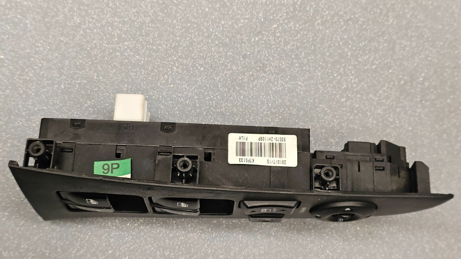 07-10 Hyundai Elantra Power Left Driver Master Main Window Switch Assembly Black
