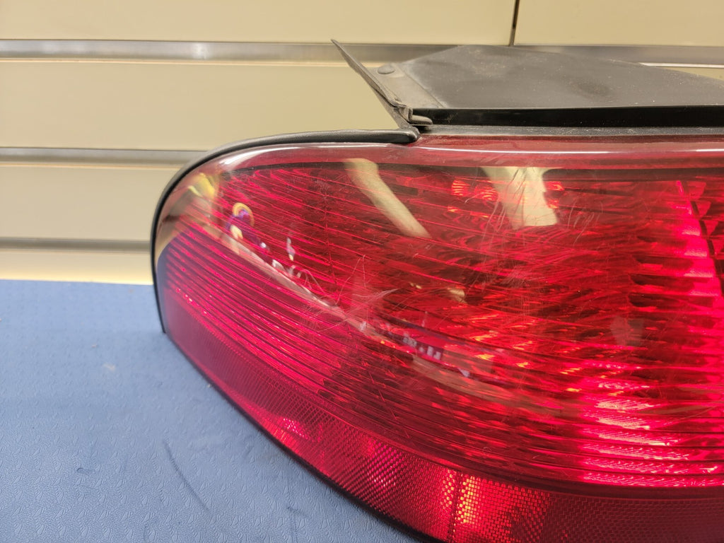 🔥00-03 Mercury Sable driver left Tail Light Sedan Fits YF4Z13405BA