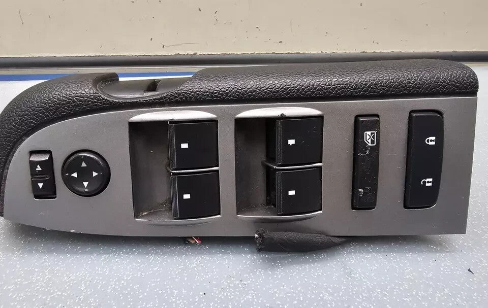 07-13 CHEVY SILVERADO SIERRA LEFT DRIVER MASTER POWER WINDOW SWITCH SILVER WS47