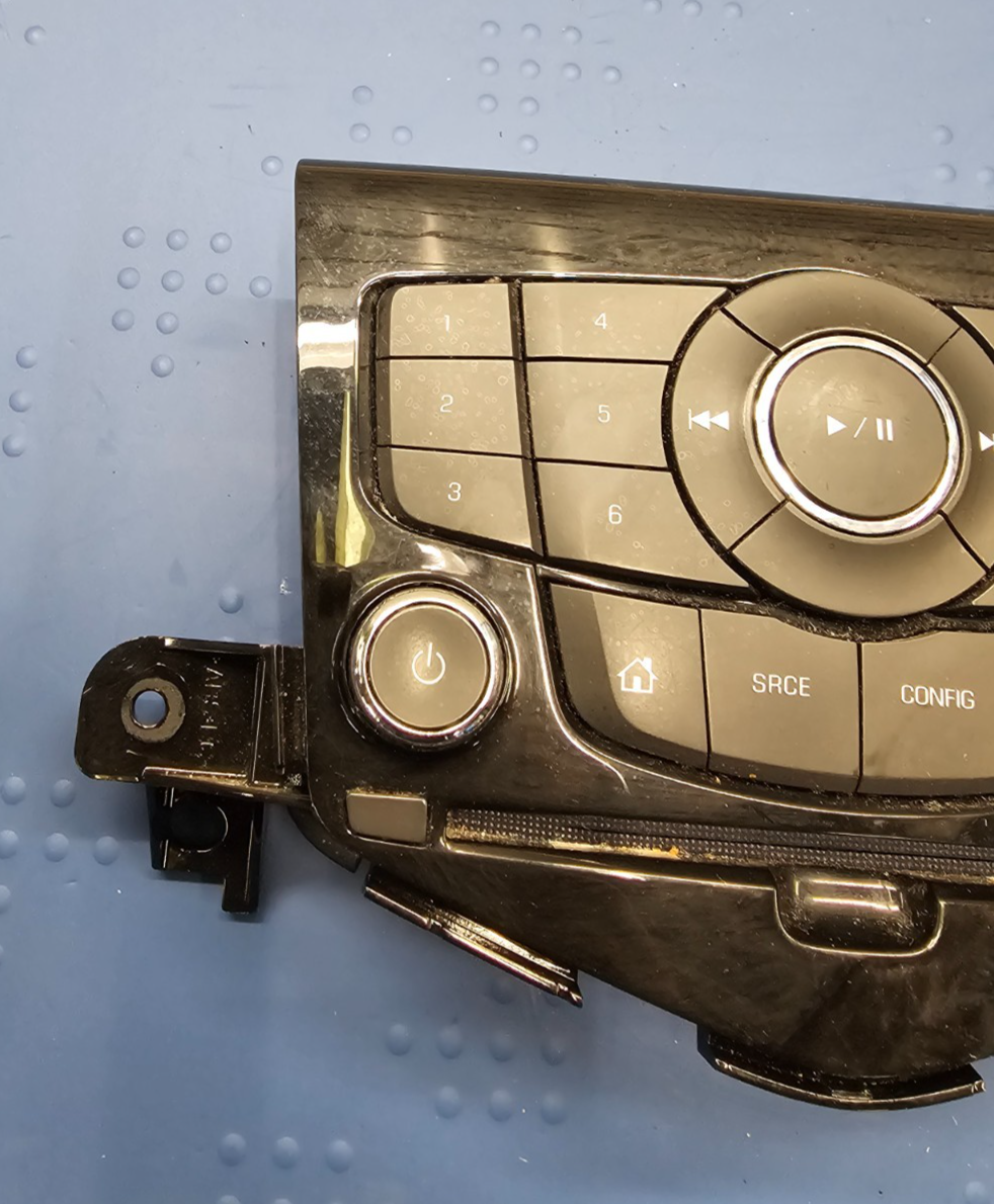 🔥11-16 Chevy Cruze Dash Audio AM FM Radio Stereo CD/AUX Player Receiver OEM