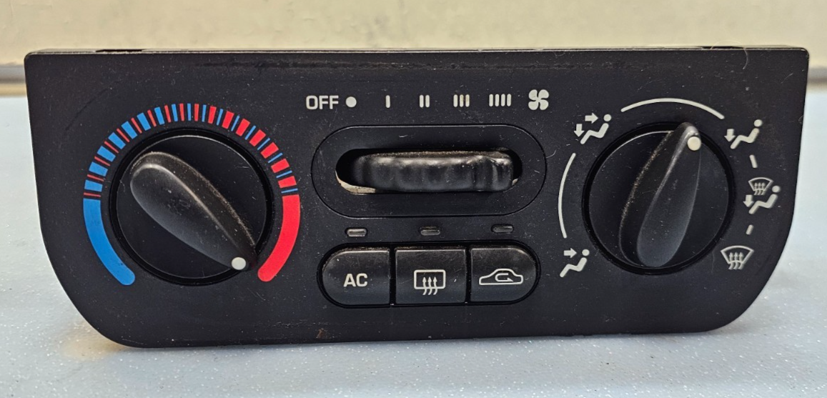 🔥00-02 Saturn S-Series Dash A/C HVAC Heater Climate Temperature Control Black