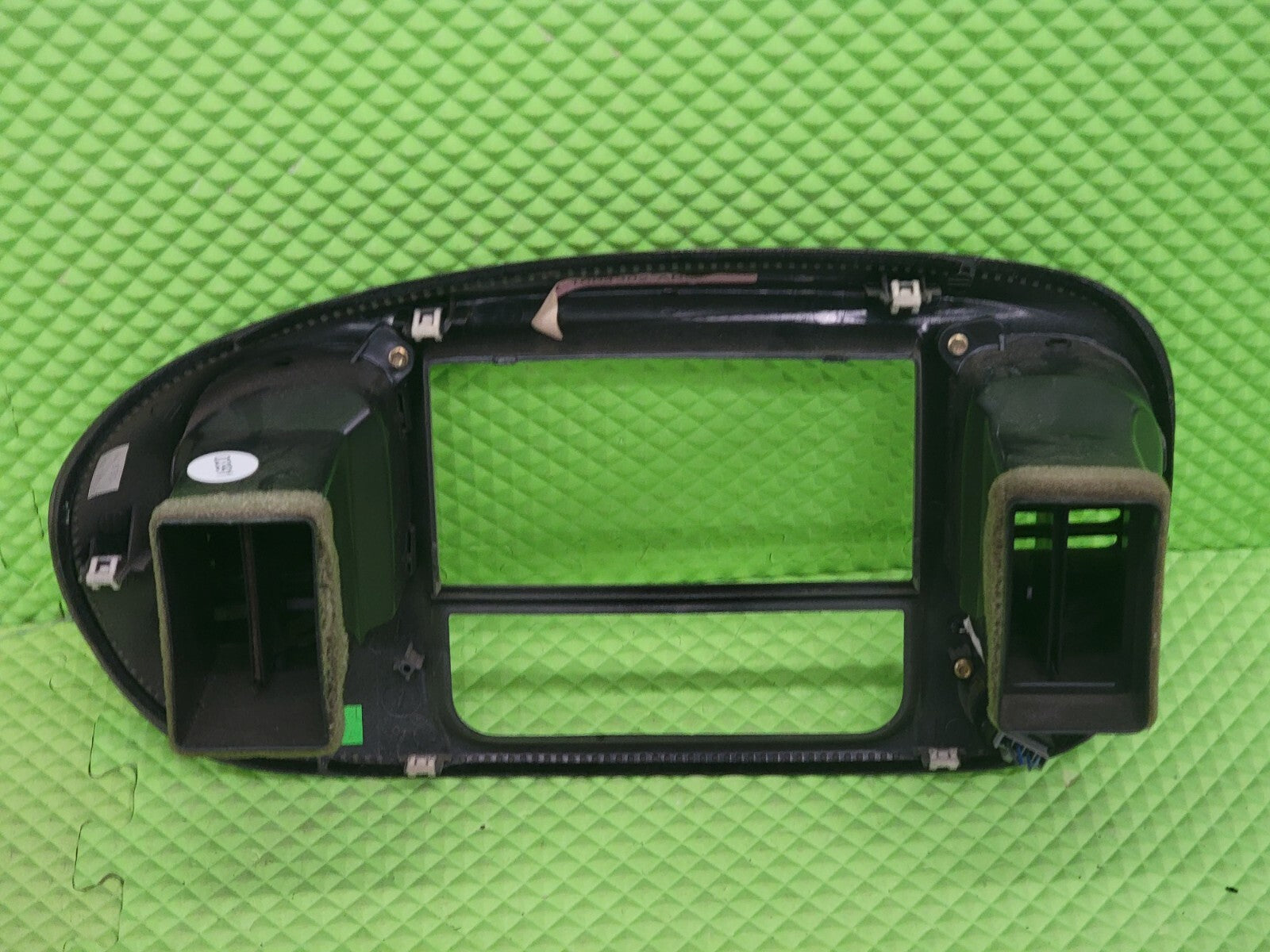 🔥97-03 Ford F150 Center Dash Radio Climate BEZEL Trim Panel Line Light Tan B1
