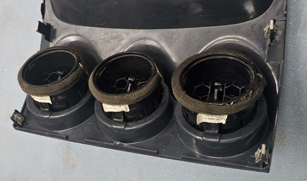 🔥10-13 Ford Transit Connect-Center Upper Dash Bezel W/Triple Vents OEM Black