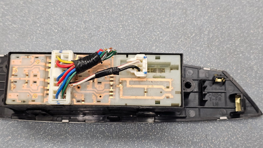🔥03-07 NISSAN MURANO LEFT DRIVER MASTER LOCK WINDOW DOOR MIRROR SWITCH SILVER