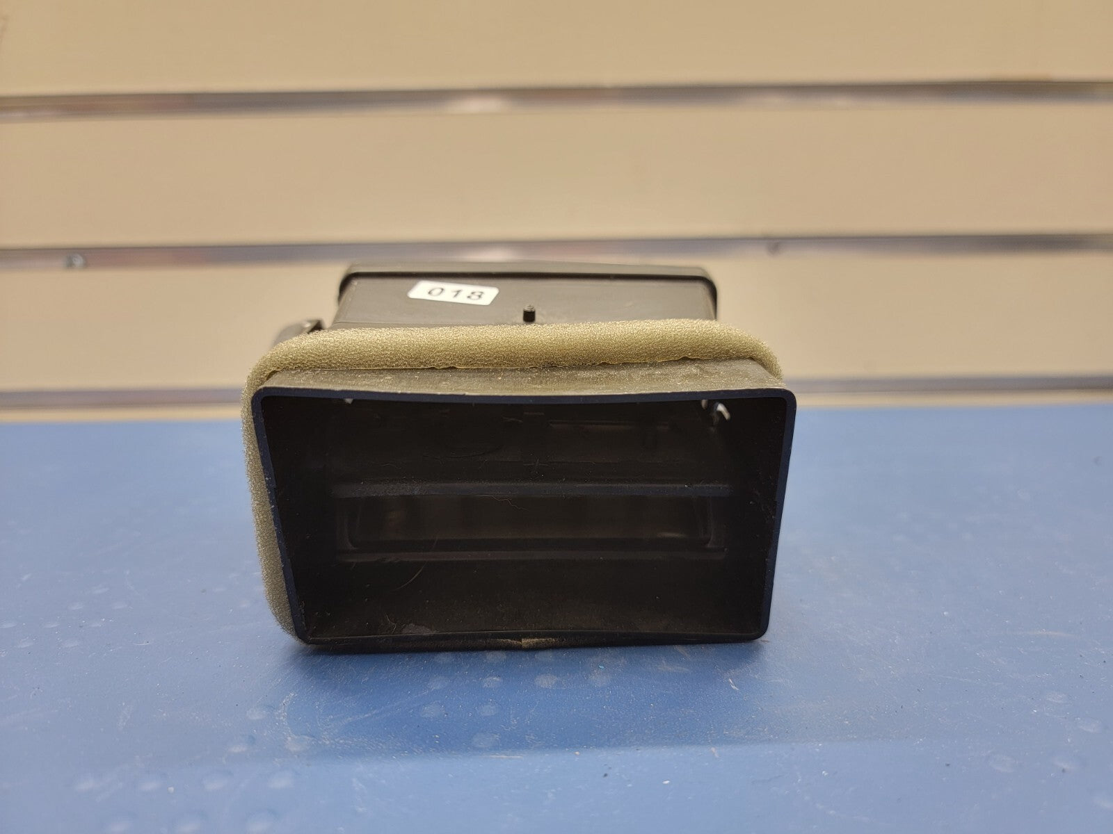 🔥2010 -2012 Ford Fusion Mercury Milan RIGHT Passenger Side Center Air Vent OEM