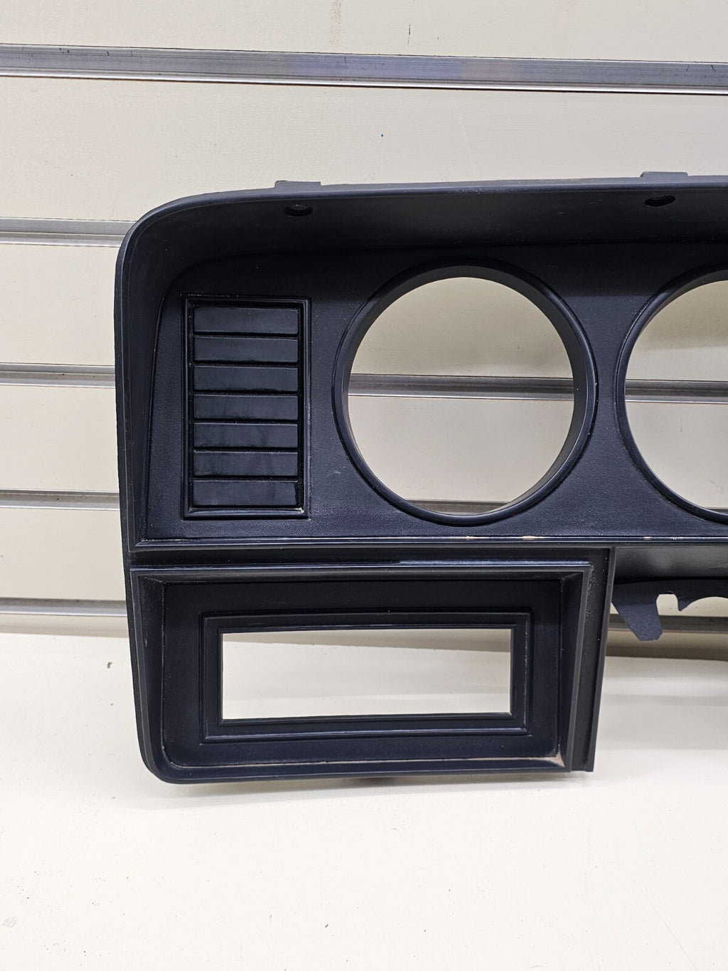 81-93 DODGE RAM RAMCHARGER DASH INSTRUMENT CLUSTER SPEEDOMETER BEZEL TRIM BLACK