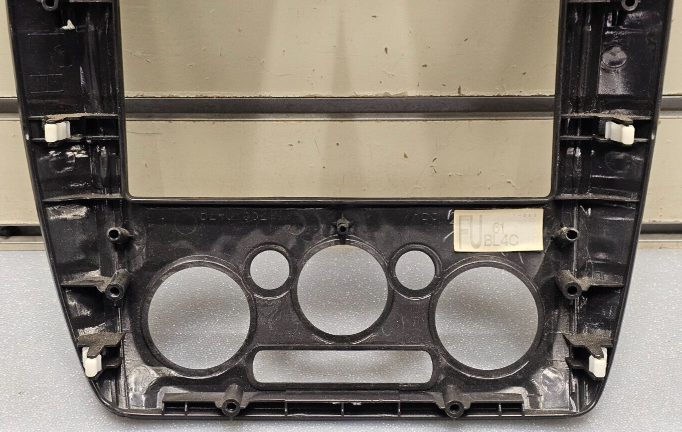 🔥01-03 Protege Dash AM FM Radio Stereo Display Climate Bezel Trim Panel Black