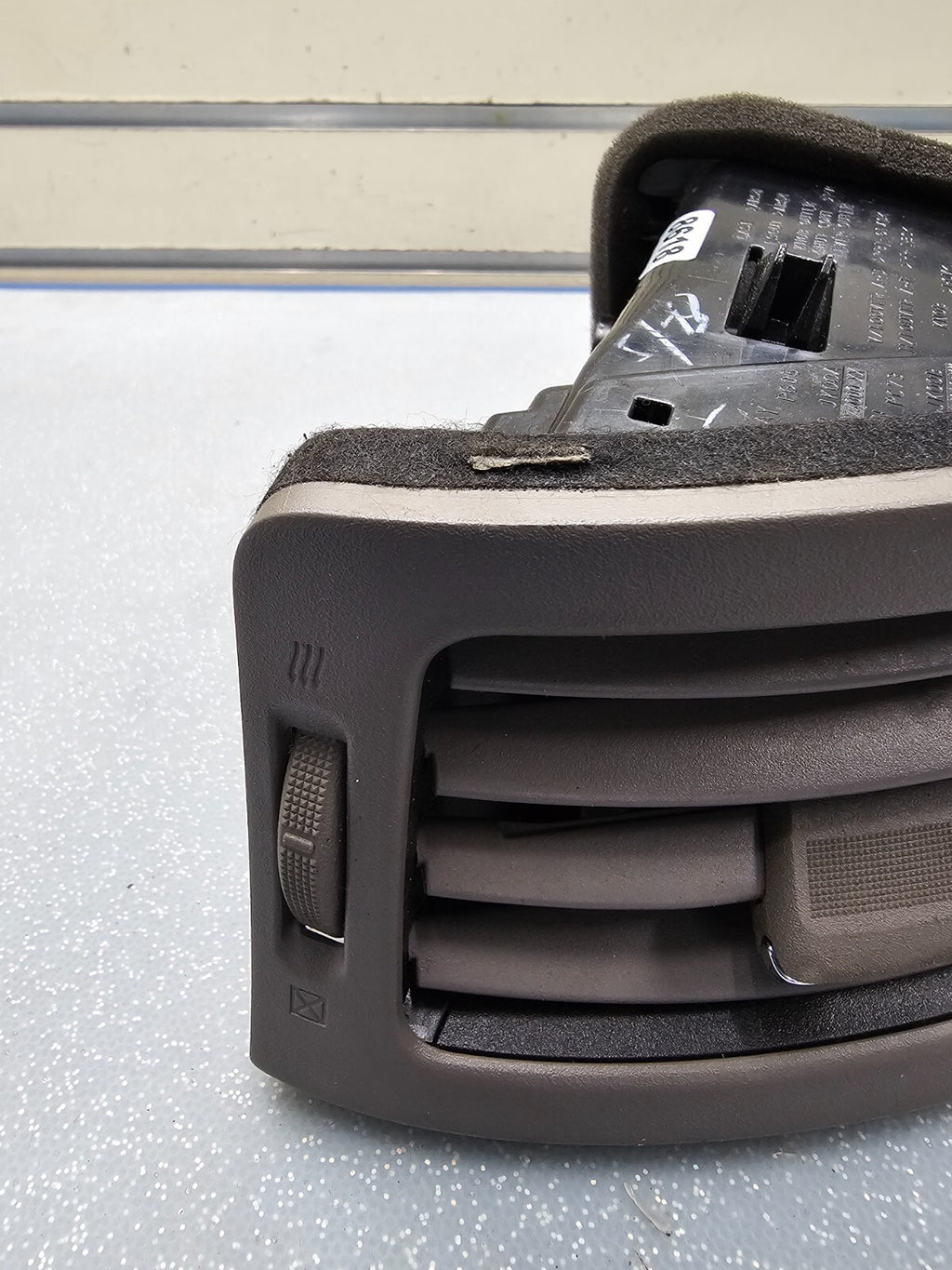 🔥08-13 Infiniti G35 Right Passenger Dash Air Vent Conditioner Filter DK Tan