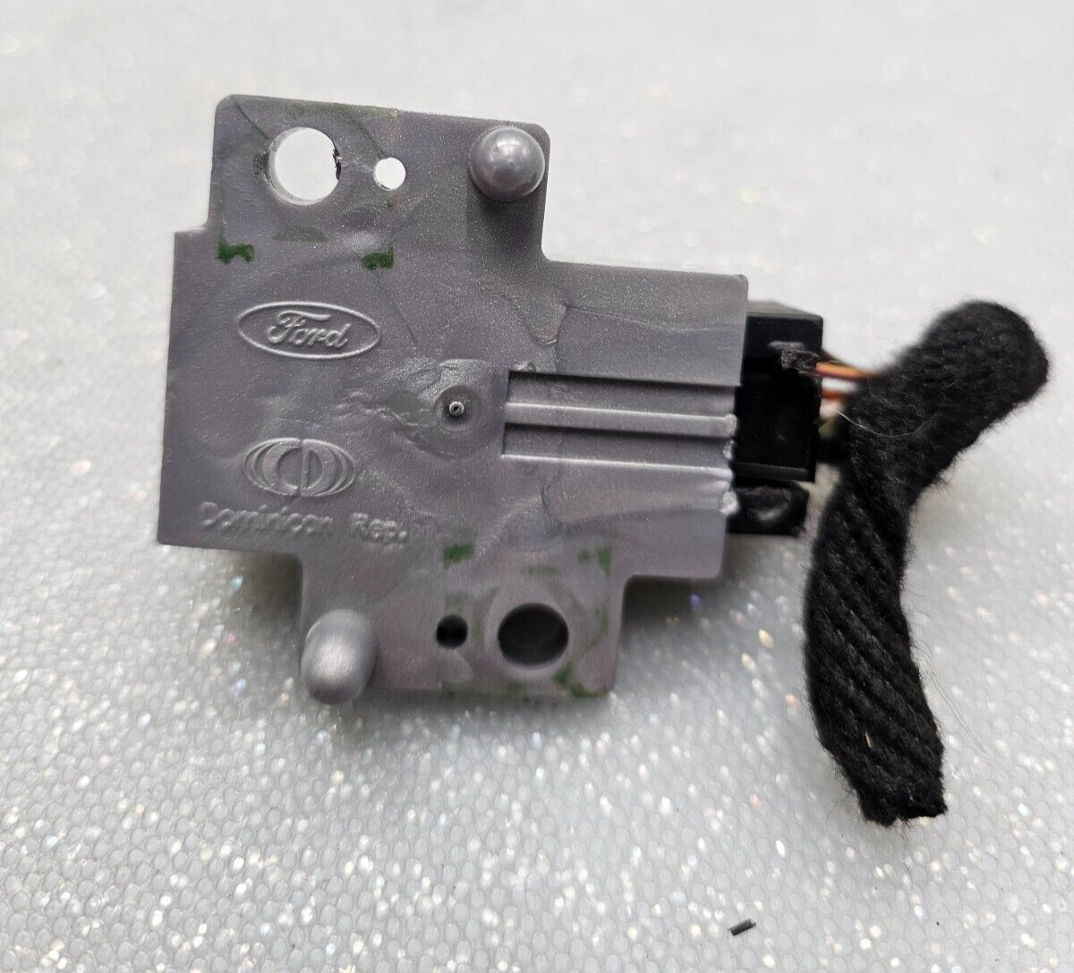🔥2003-2011 Lincoln Town Car Dash Security Light Assembly OEM