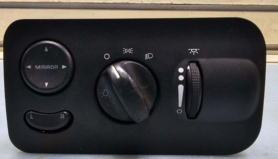 🔥01-07 Caravan Town Country Headlight Light Mirror Power Control Switch Black