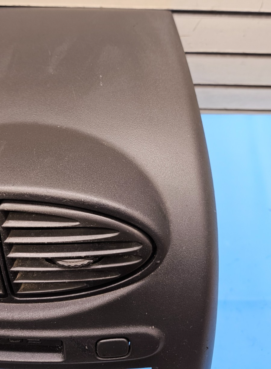 🔥02-05 Saturn Vue Center Dash FM Radio Climate Control Bezel Trim Cover Black