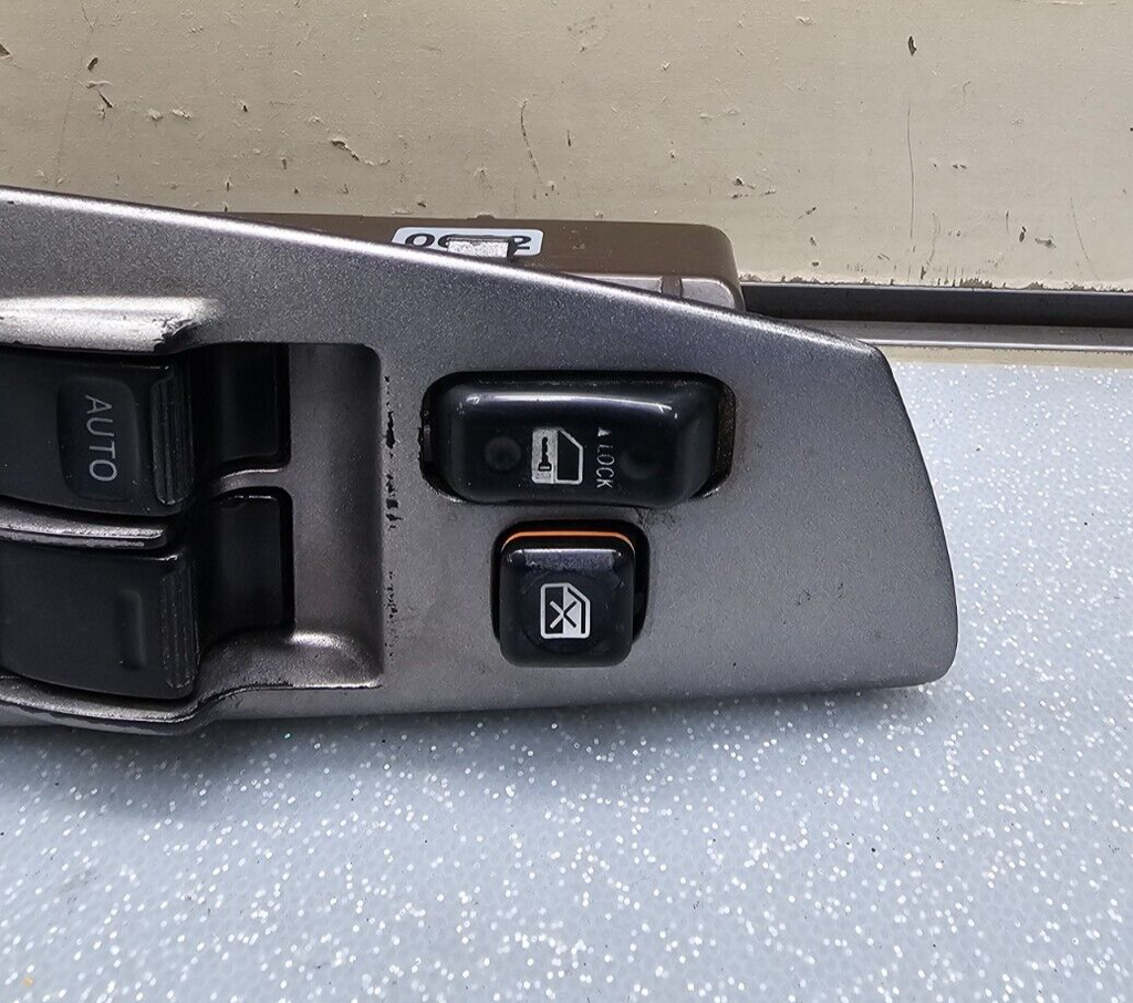 🔥03-09 PONTIAC VIBE LEFT DRIVER MASTER POWER WINDOW DOOR LOCK SWITCH SILVER