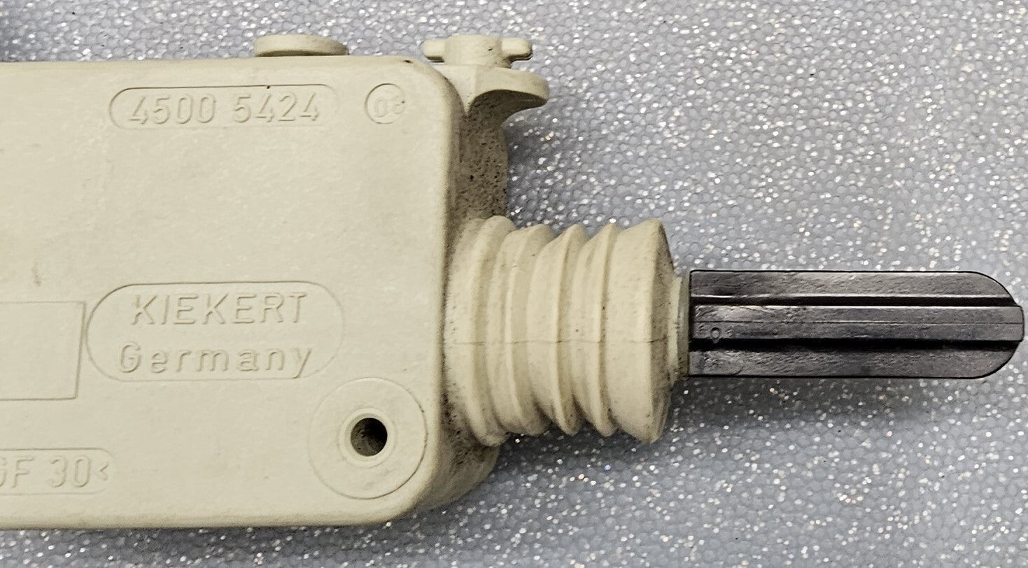 01-04 FORD ESCAPE MAZDA TRIBUTE REAR LIFTGATE LOCK LATCH ACTUATOR OEM/FE