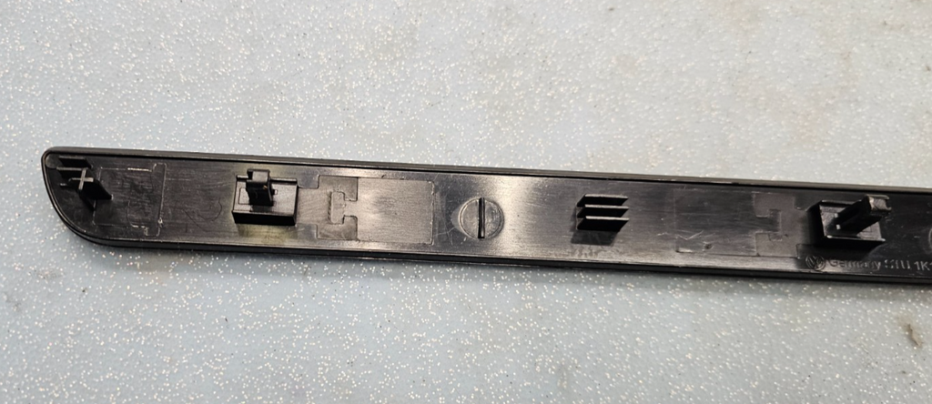 🔥05-08 VW Jetta 08-11 EOS Right Dash Trim Moulding OEM GRAY