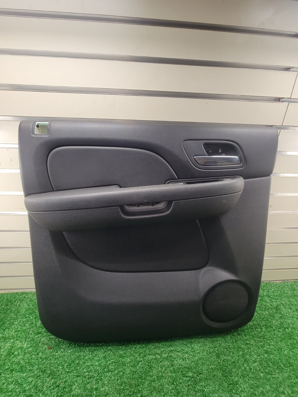 🔥07-14 Chevy Tahoe GMC Cadillac Escalade REAR Left Drive Side Door Panel BLACK
