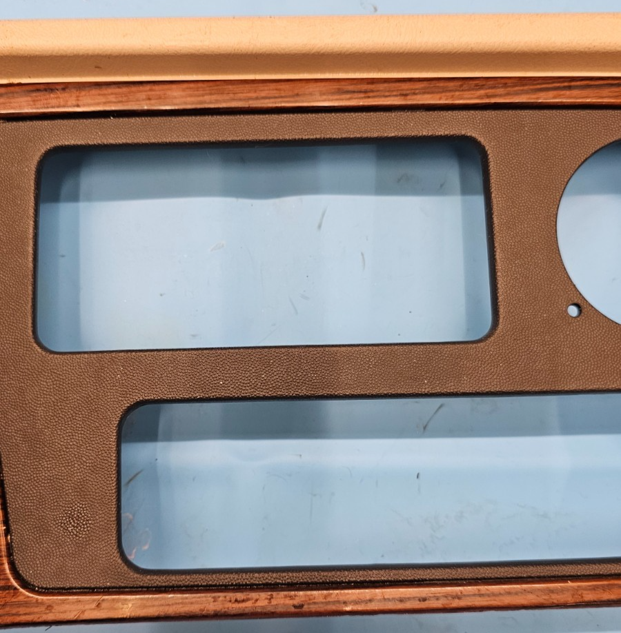 🔥03-06 Escalade Dash AM FM Radio Bezel Trim Instrument Panel Assembly woodgrain
