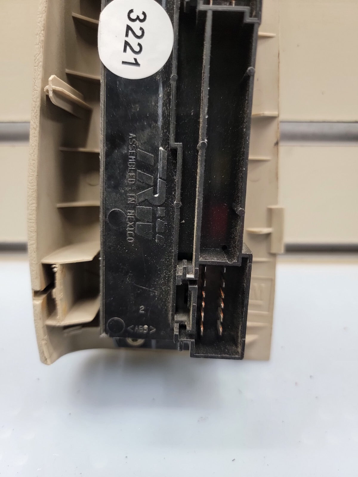 🔥99-02 Chevy Tahoe Suburban GMC Yukon Master Power Window Switch OEM Light TAN
