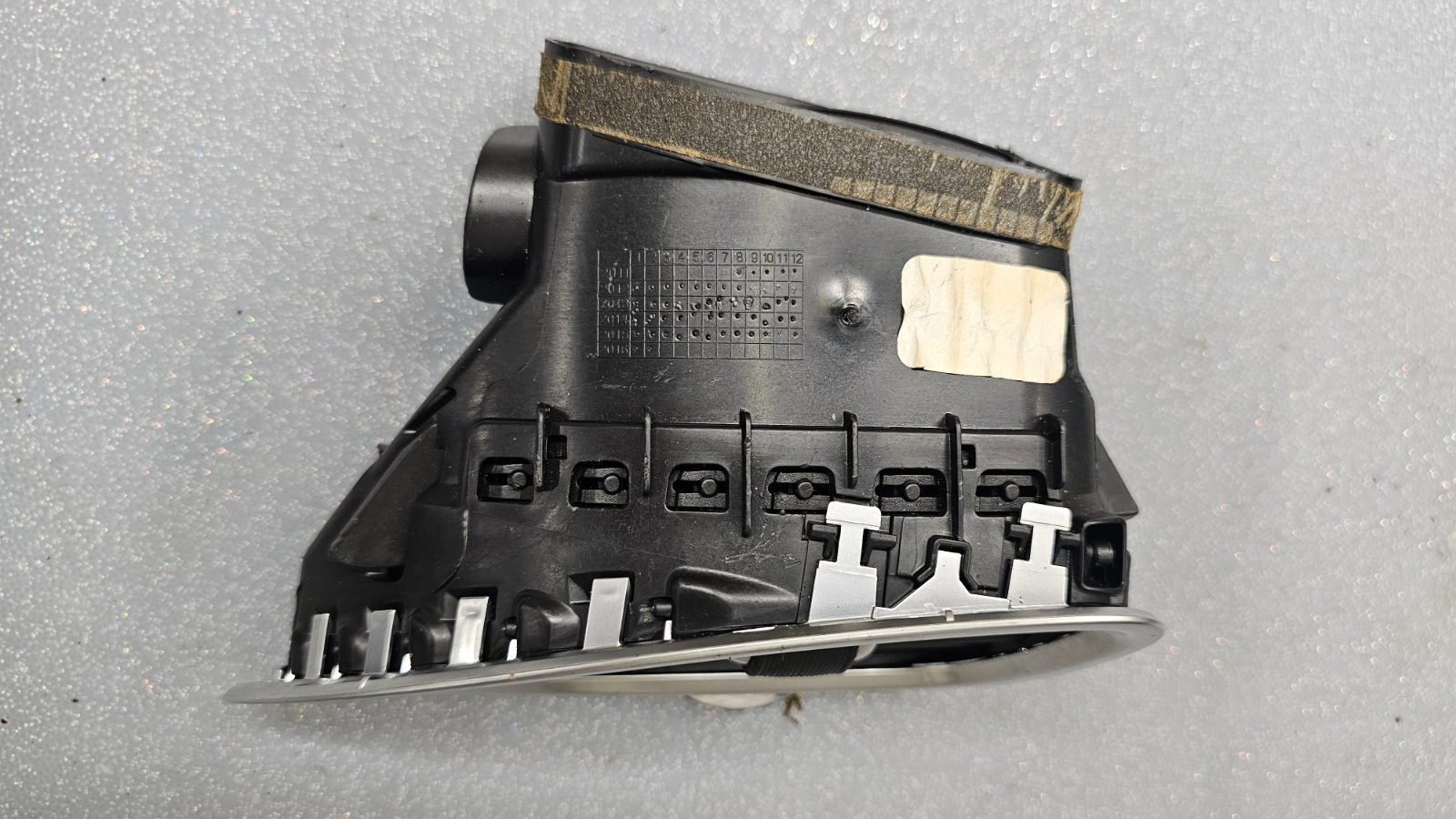 🔥13-16 Dodge Dart Right Side Heater Dash Air Vent Grille Nozzle Assembly
