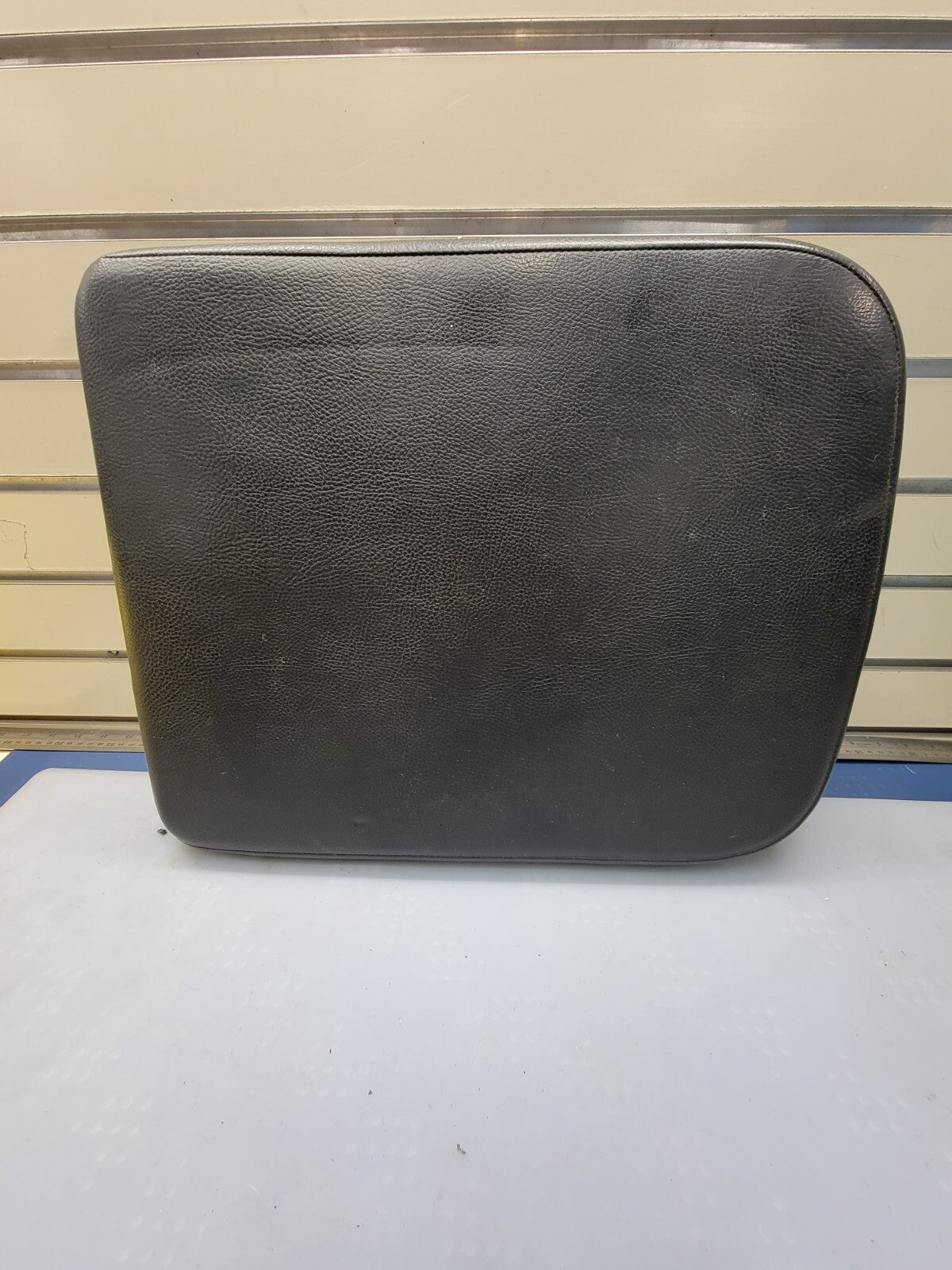 🔥2002-2008 Dodge RAM Center Console Jump Seat ARMREST Cover Lid Leather Black