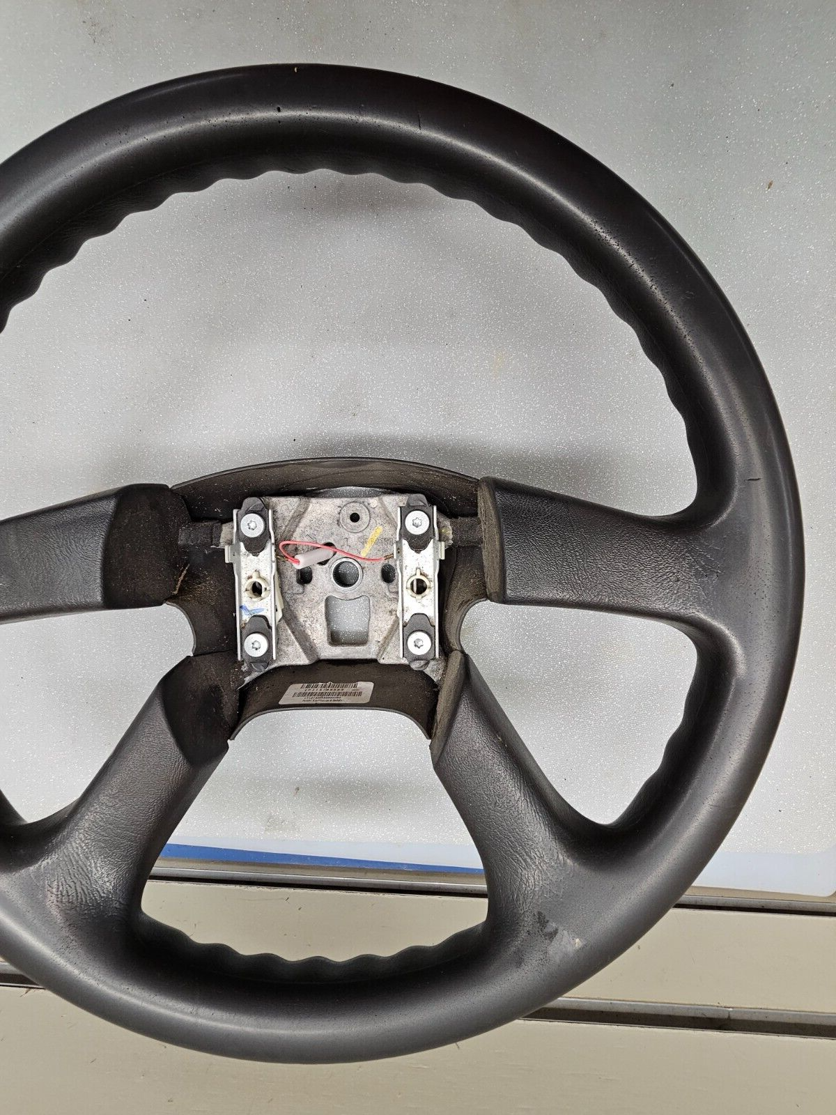 03-06 Chevrolet Tahoe Suburban Yukon Escalade Steering Wheel Column BLACK OEM