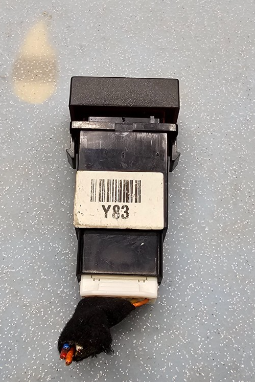 🔥02-05 Hyundai XG350 Emergency Hazard Warning Light Lamp Switch Button Black
