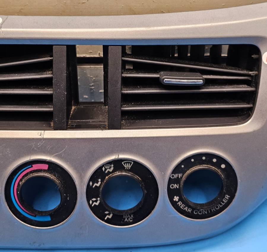 🔥05-10 Honda Odyssey Center Dash Radio Climate Control Bezel Trim Panel Silver