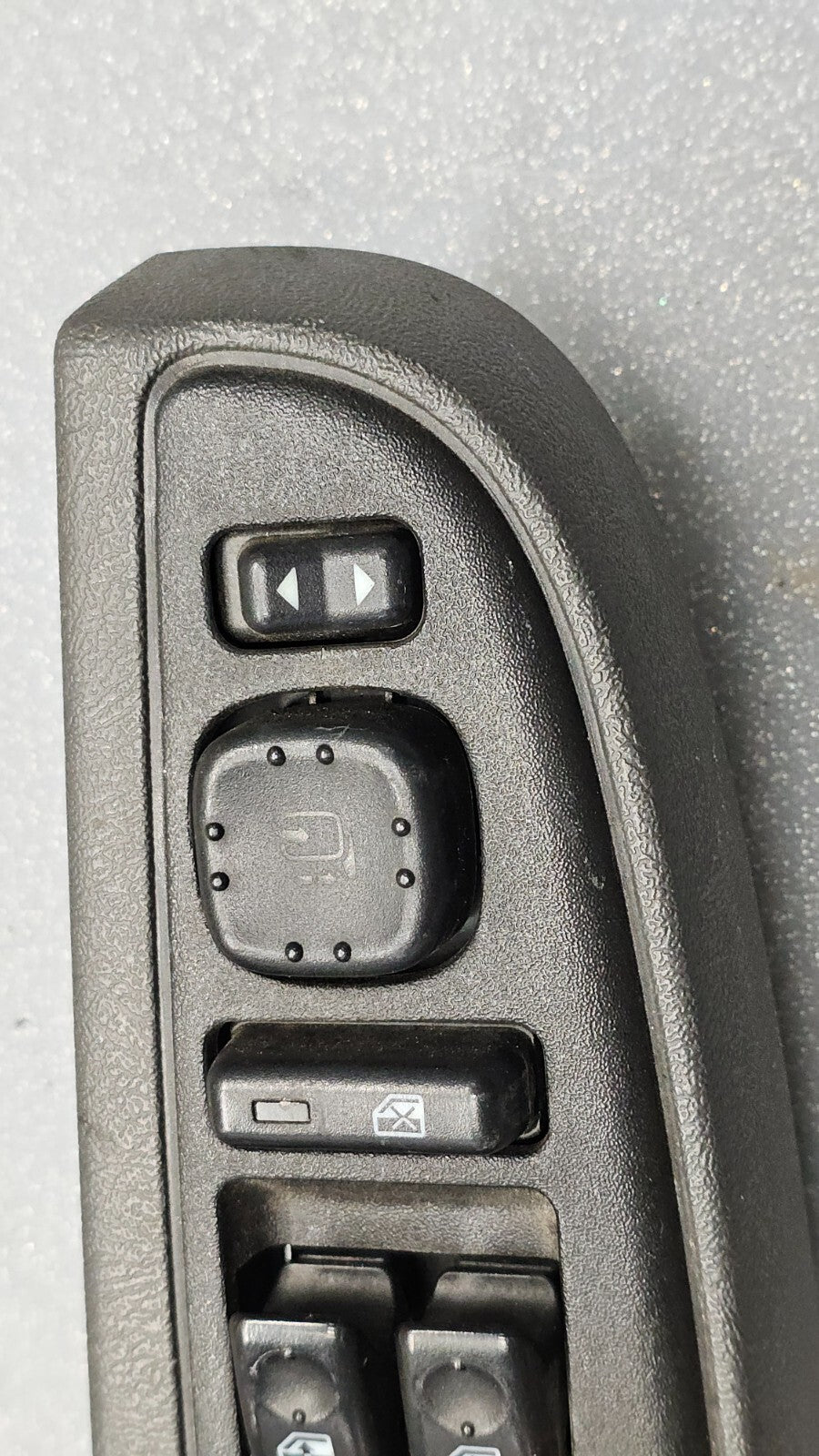 🔥03-06 Silverado ESCALADE 4D LEFT Driver Master Power Window Switch Black WS4