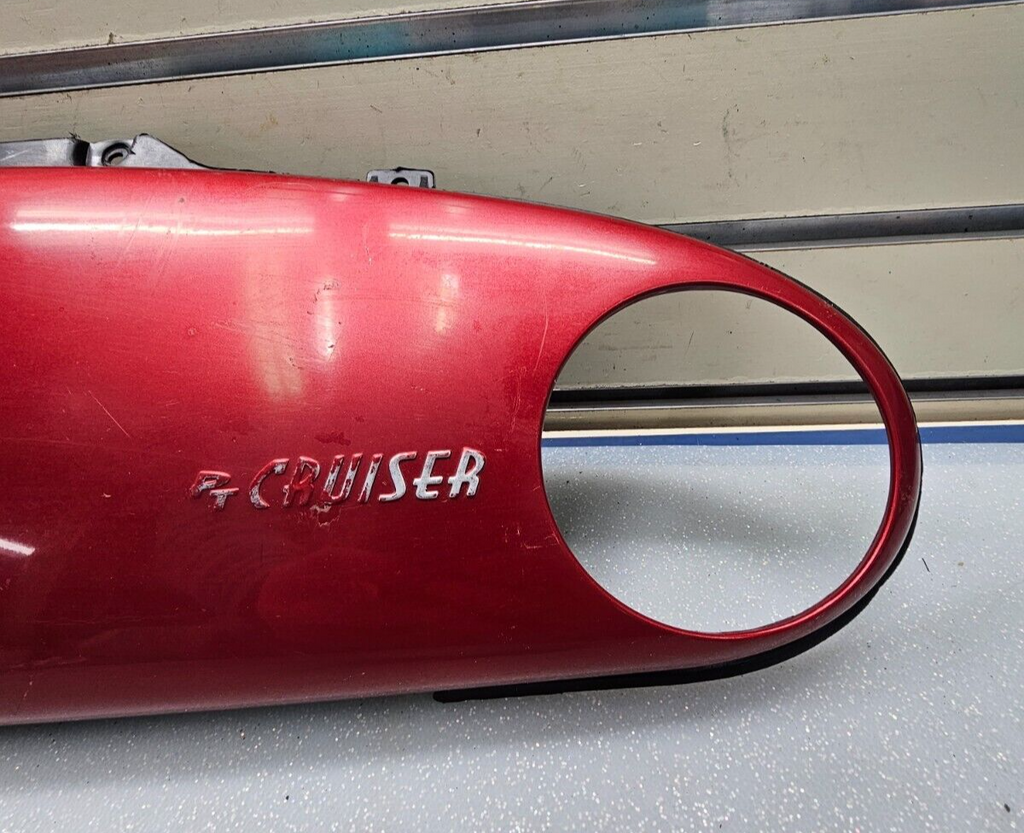 🔥2003-2005 Chrysler PT Cruiser Passenger side Dashboard Cover Red Code OEM