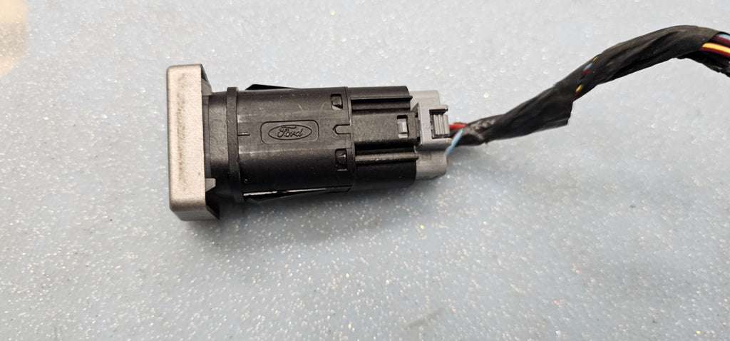 🔥02-06 Lincoln Navigator 5.4L 4WD Dash TCS Off Switch Traction Control Button