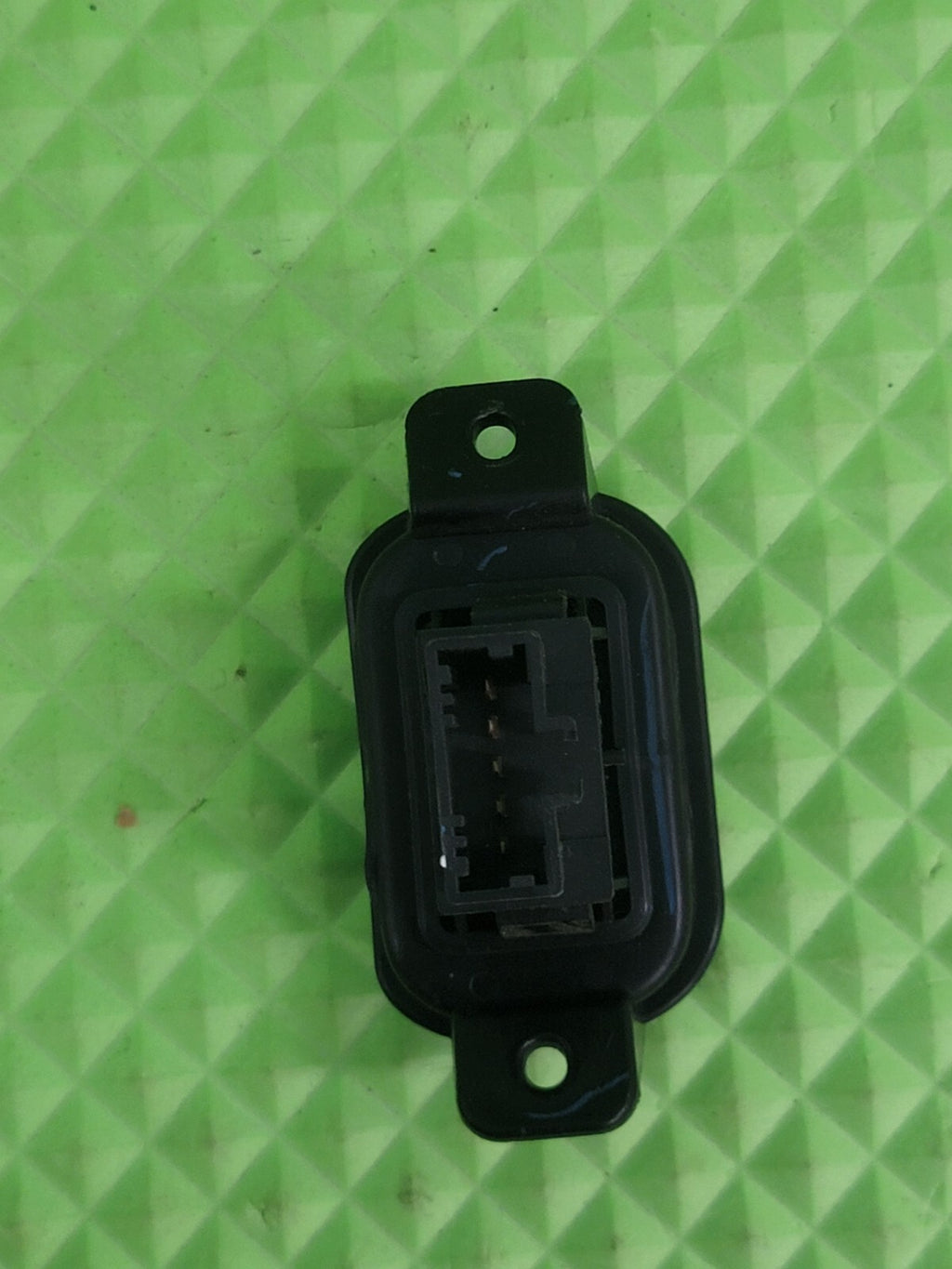 🔥 06-08 Honda Ridgeline bed cargo light lamp control switch assembly DG SW51