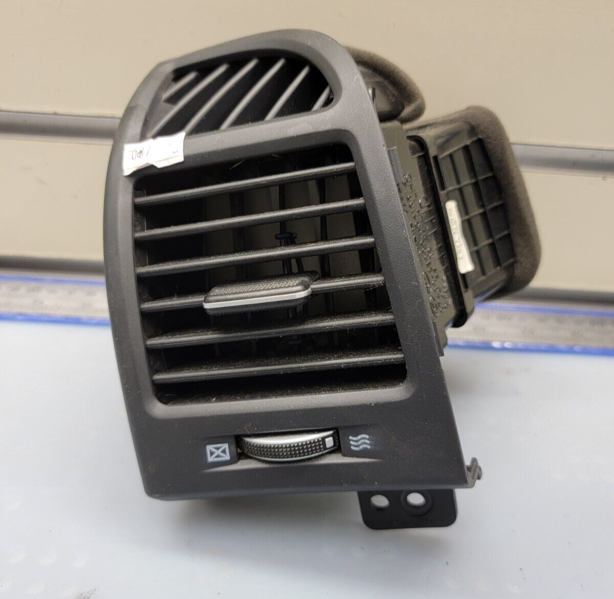 🔥07-12 HYUNDAI SANTA FE LEFT DRIVER SIDE DASH A/C HEATER AIR VENT BLACK OEM