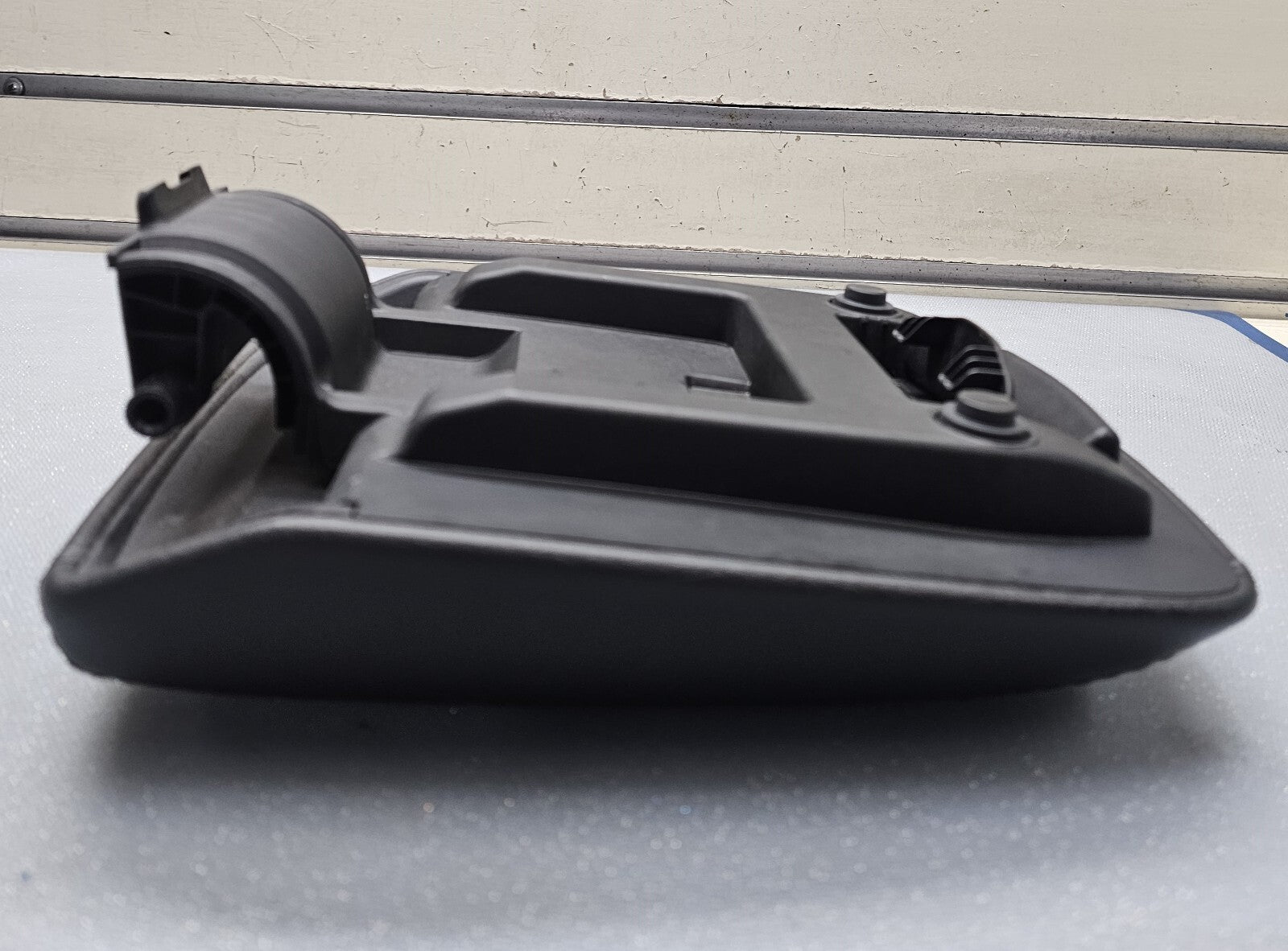 🔥2015-2018 Ford Focus Armrest Center Console Leather Arm Rest Black OEM