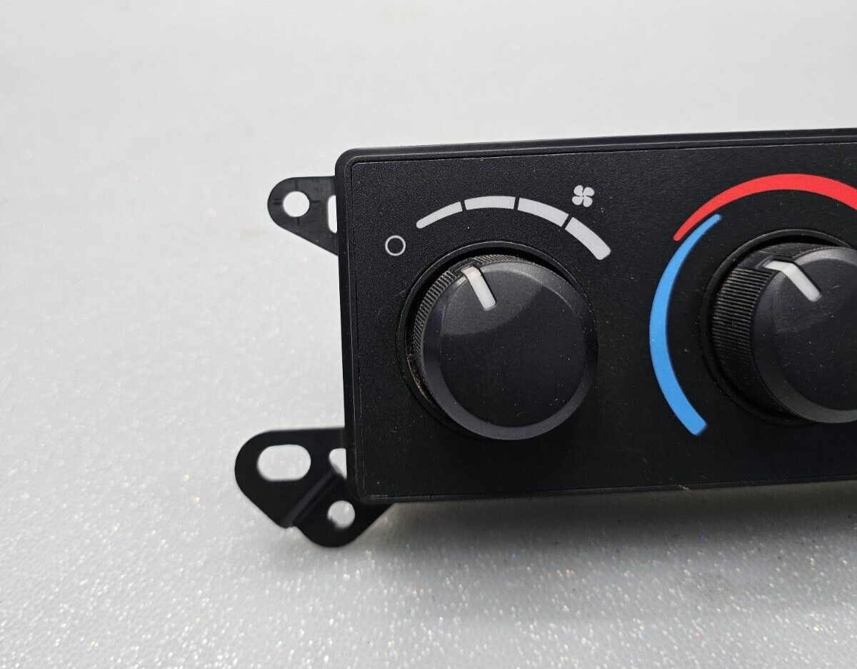 06-08Dodge Ram DAKOTA Dash A/C Heater Climate Control Temperature Unit w/2Button