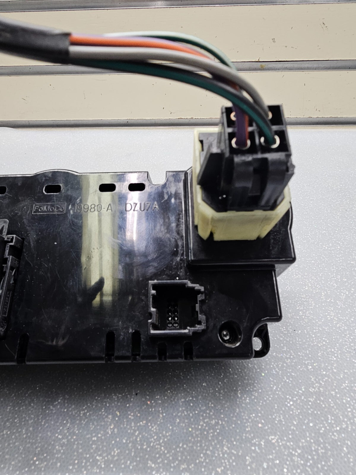 08-12 Ford Escape OEM Climate Control HVAC MAX A/C Heat Rear Defrost/FE