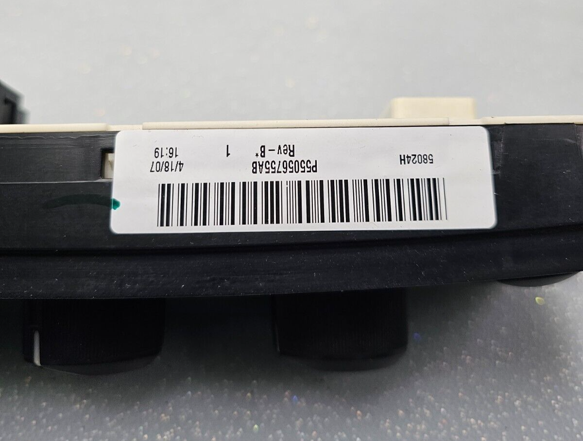 06-08Dodge Ram DAKOTA Dash A/C Heater Climate Control Temperature Unit w/2Button