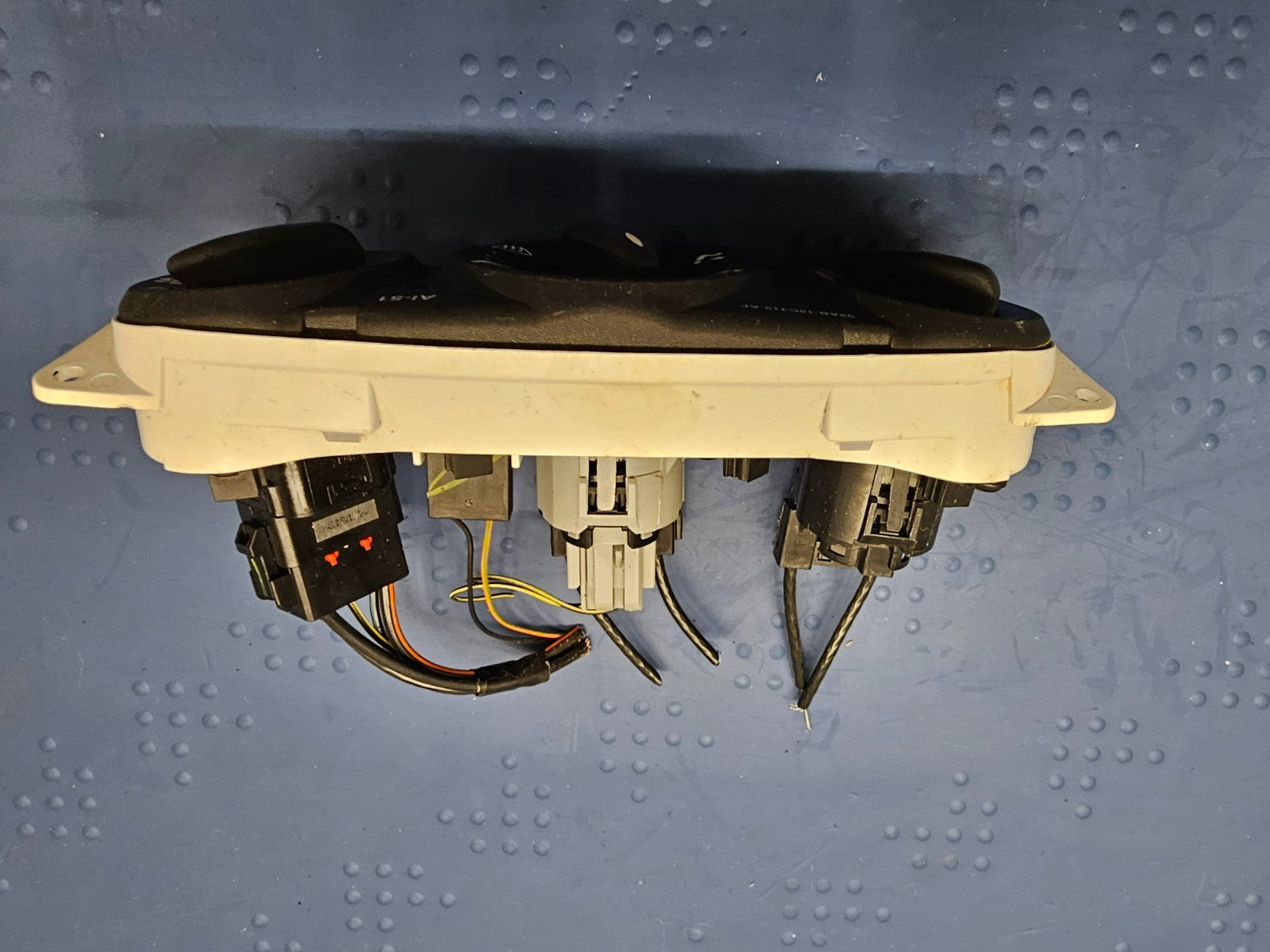 🔥00-07 Ford Focus Climate Control Dash AC A/C Heater Temperature HVAC Panel