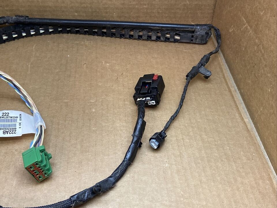 08-09 Grand Caravan Town Country Routan Right Power Sliding Door Wiring Harness
