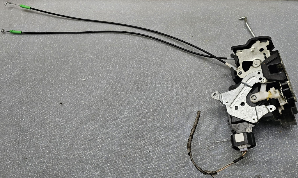 🔥04-12 Chevy Colorado GMC Canyon Right Front Door Lock Actuator Assembly OEM