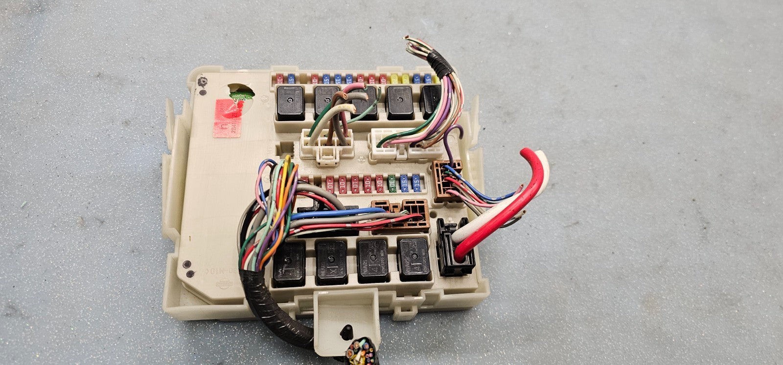 🔥06-10 Nissan Titan Armada Fuse Box Body Control Distribution Module Assembly